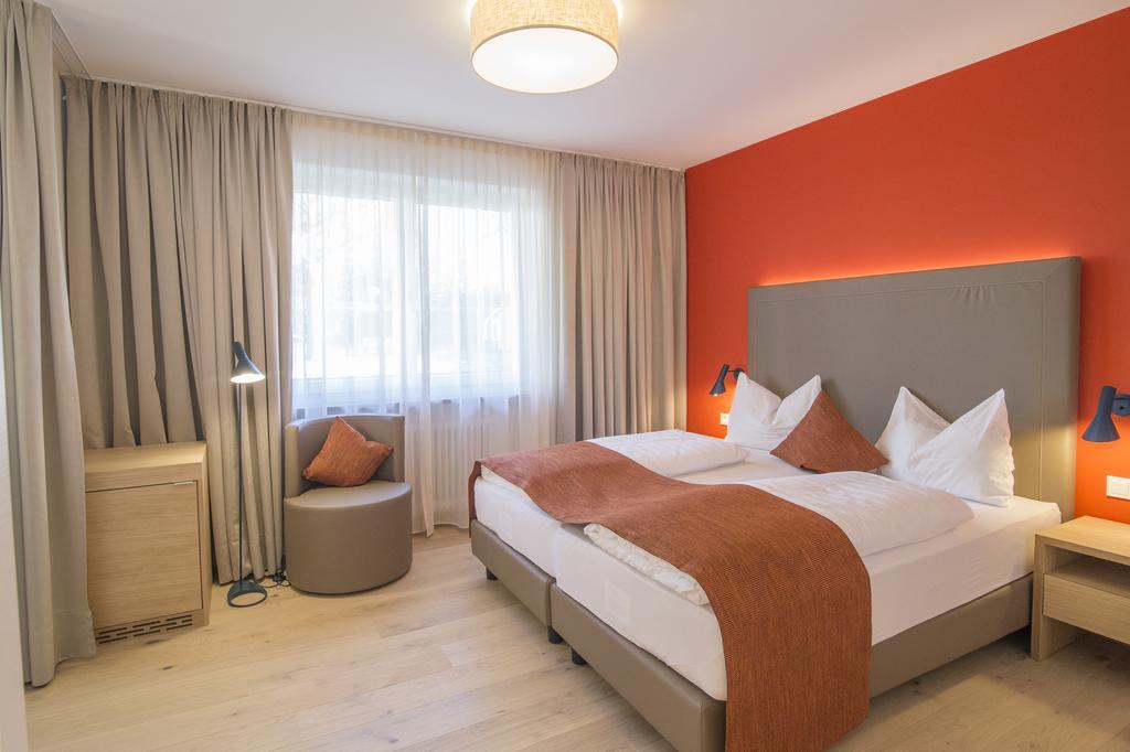 Garni Hotel Kessler ติโรโล ภายนอก รูปภาพ